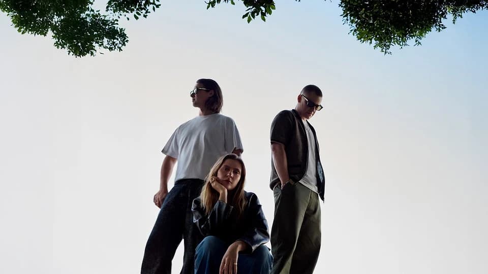 Jungle zapowiada album „Sunshine" singlem „Someday, Somewhere"