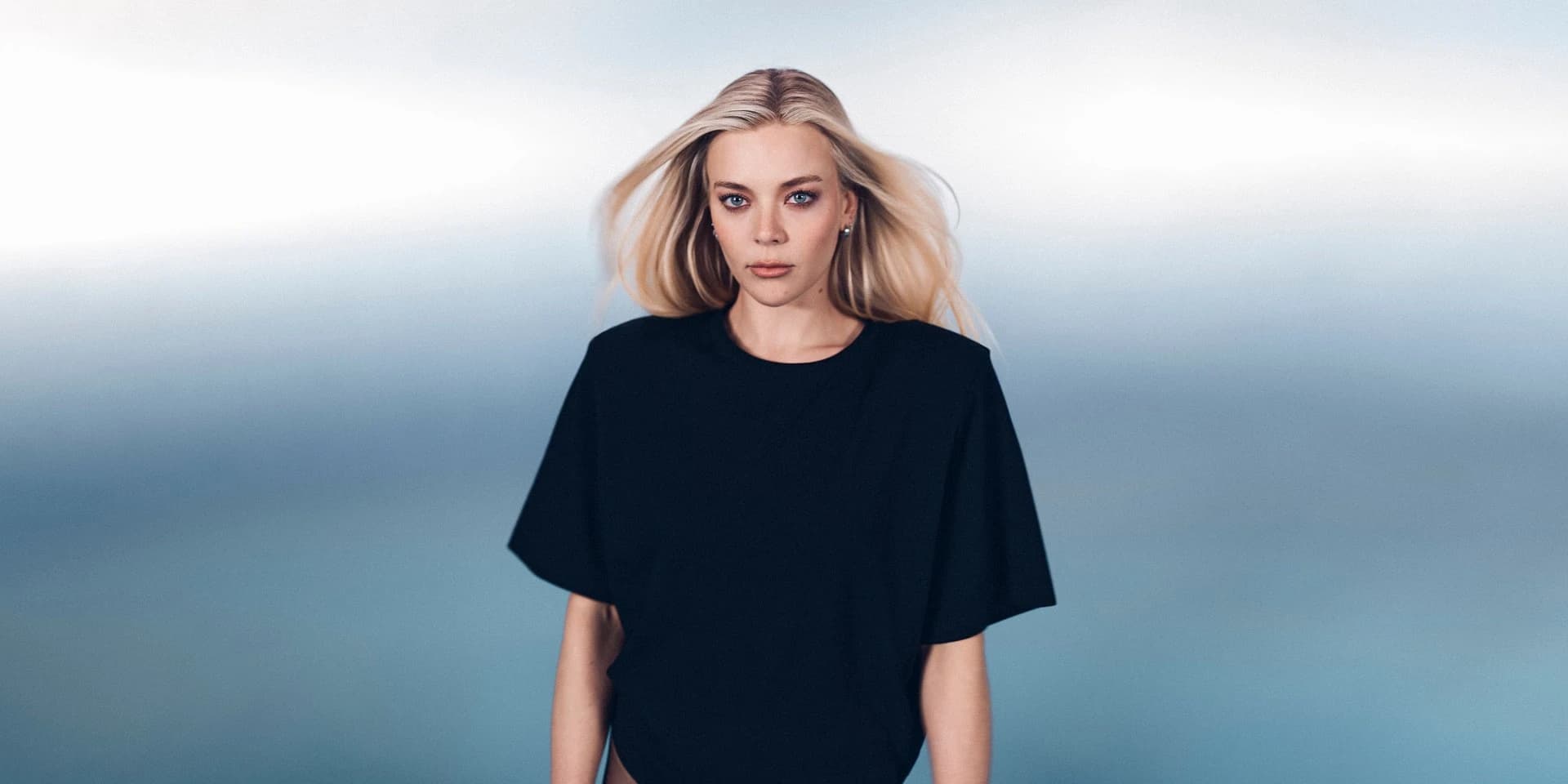 Becky Hill zapowiada album "Rebecca" singlem "what do i have to do?"